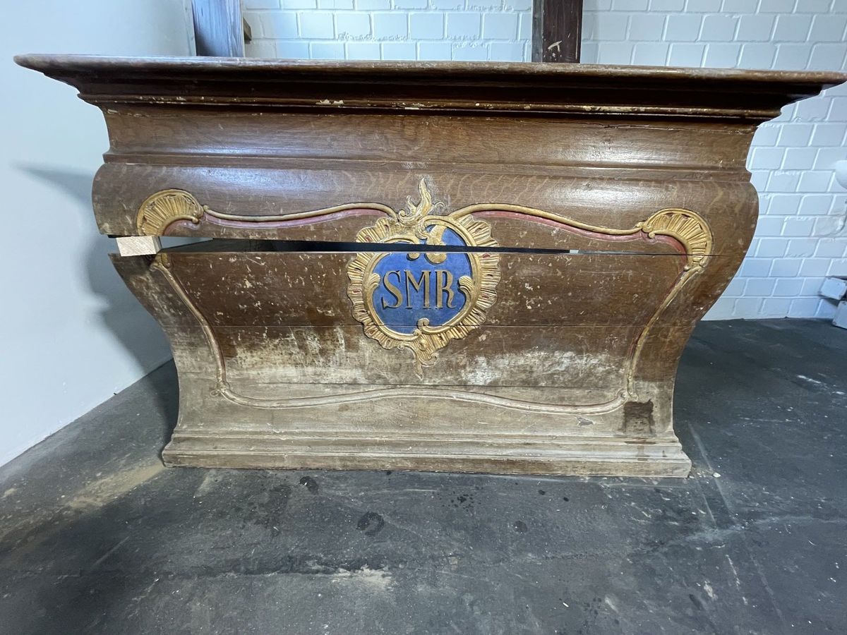 Mensa mit Krepierungen